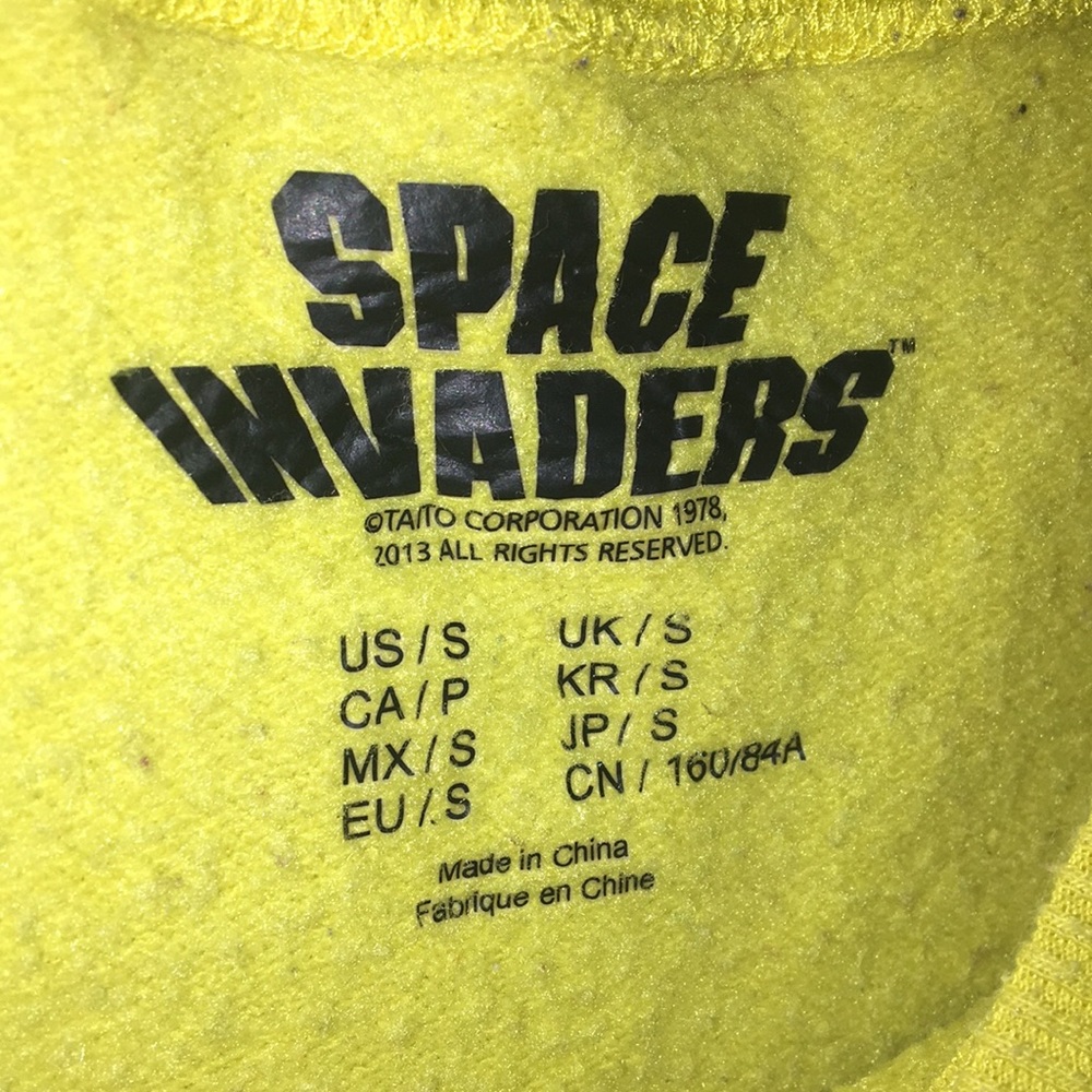 Space Invaders Sweater - Picture 3 of 3